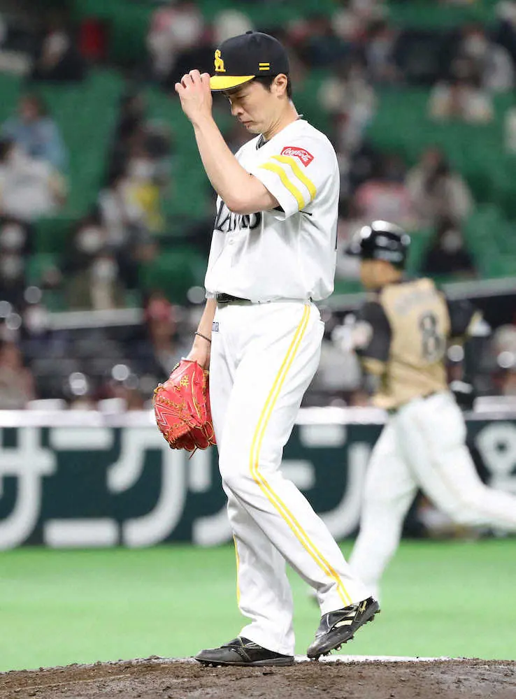 【画像・写真】ソフトB和田4失点、3勝目は持ち越し　6回途中で降板「失点を重ねてしまい申し訳ない」