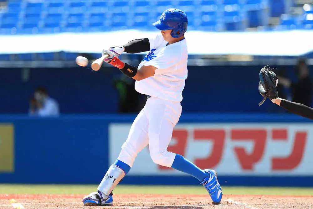 【画像・写真】青学大・泉口　40打席目で出た今季初安打「自分はキャプテンなので下を向くことはできない」