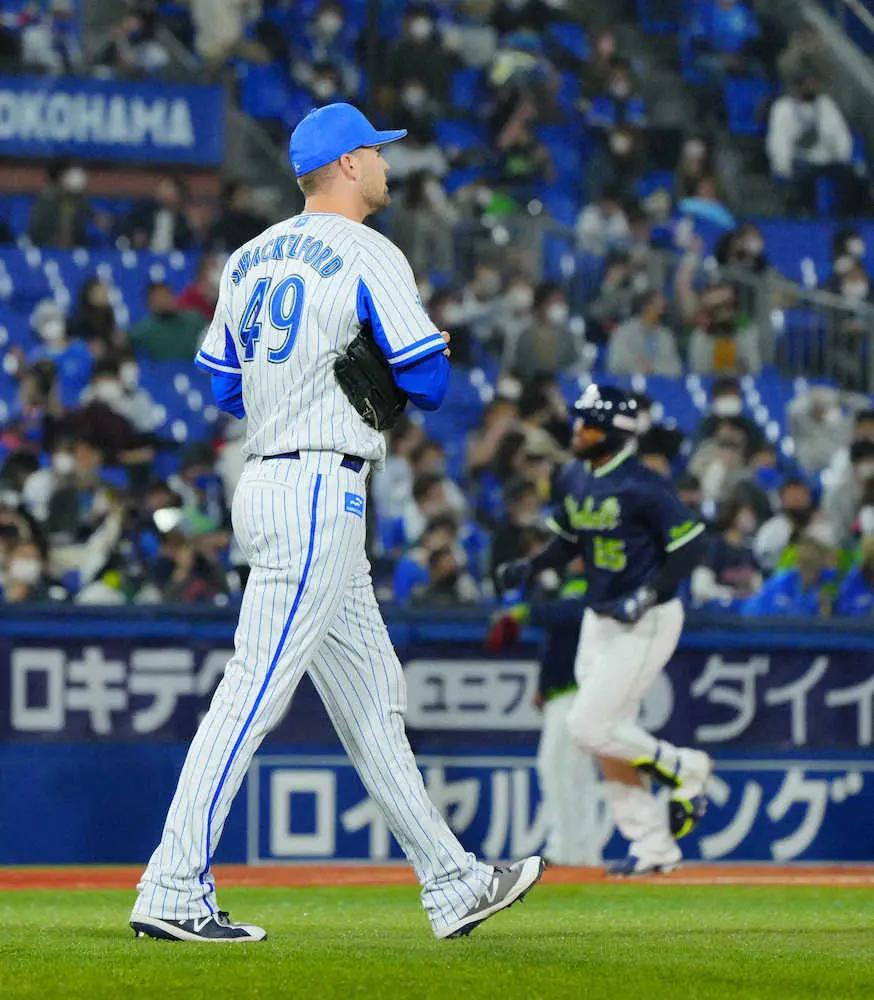 【画像・写真】DeNA　今季初の3連勝ならず…先発・坂本が13球降板のアクシデント　打線も不発で零敗