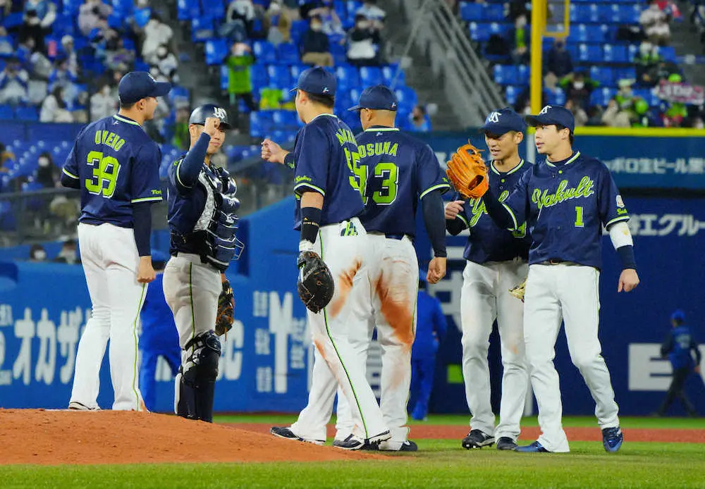 【画像・写真】67年ぶり快挙！ヤクルトがDeNAに開幕6連勝飾る　当時は国鉄＆洋松　DeNAは本拠16戦わずか1勝