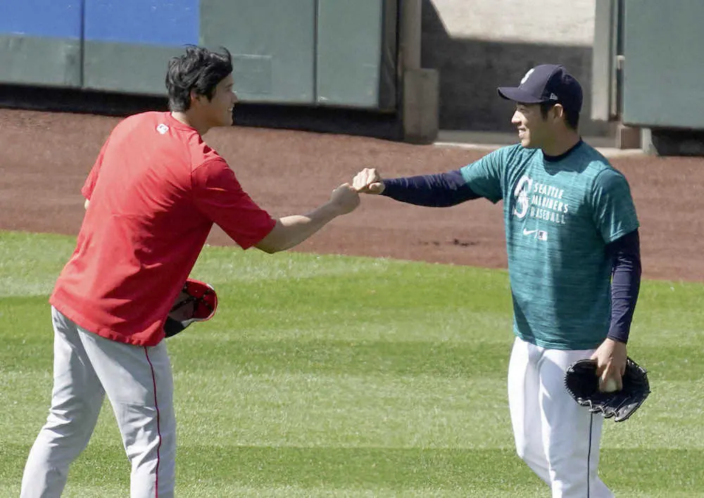 【画像・写真】大谷翔平、マリナーズ戦は「2番・DH」　先輩・雄星とグータッチ