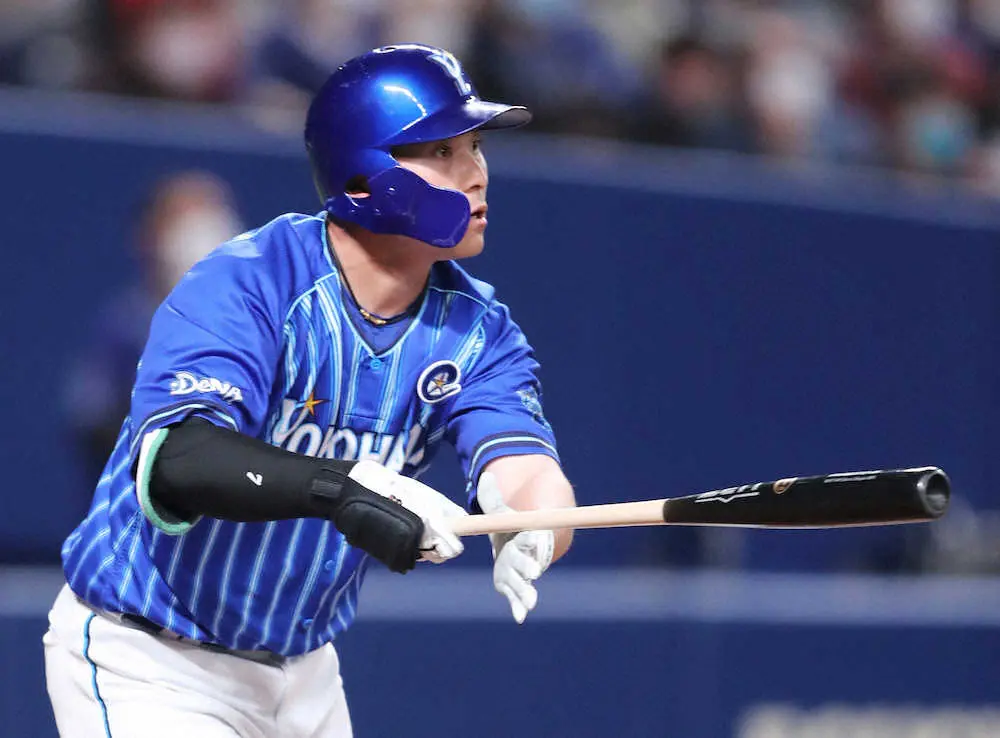 【画像・写真】DeNA　4番・佐野が大野雄から2試合連続の一発　11試合連続安打に