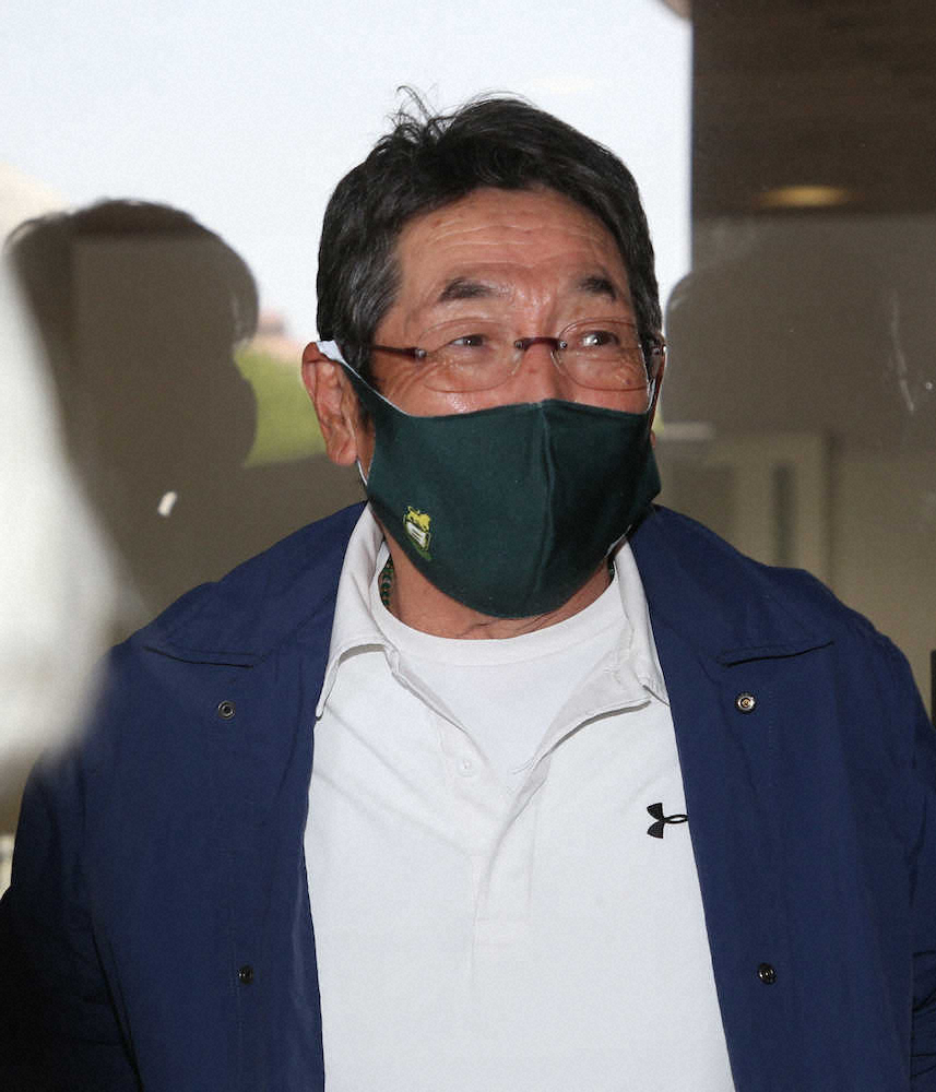 専大松戸 持丸修一監督が下した決断 センバツ後 あのドラフト候補が主将に就任 スポニチ Sponichi Annex 野球