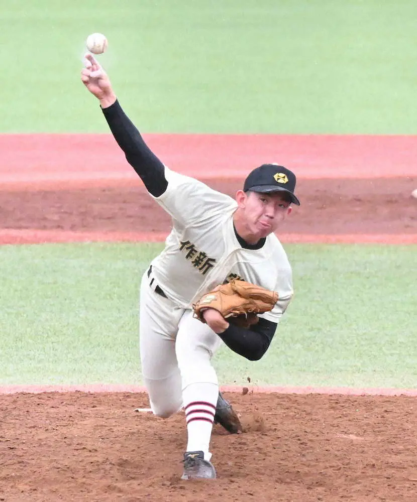 【画像・写真】作新学院・林　投打に活躍　関東大会切符勝ち取る