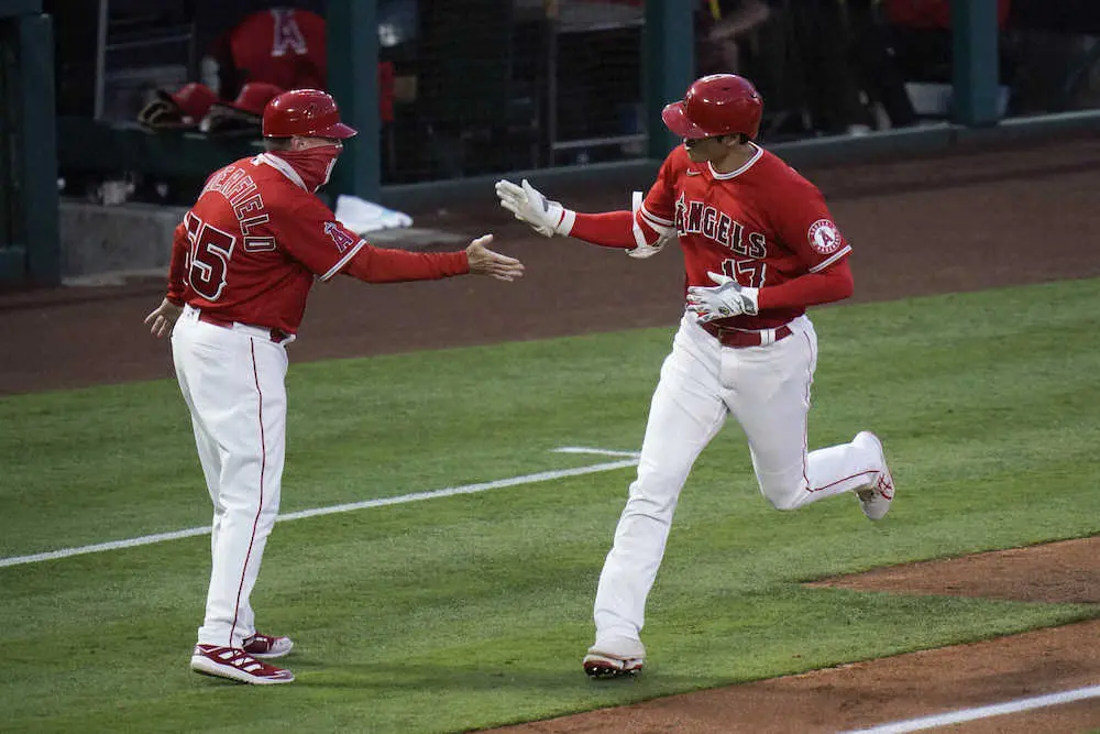 【画像・写真】大谷翔平　3回に2試合ぶり特大130メートル弾！リーグトップタイ10号2ラン！日本人最速5月10号