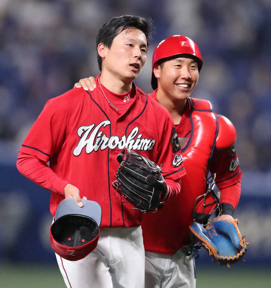 【画像・写真】広島・栗林、シビれる記録更新！8回1死満塁で救援、4球連続フォークで併殺打　9回も無失点