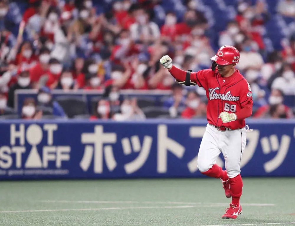 【画像・写真】広島高卒3年目コンビ　羽月プロ1号！小園3安打！全4得点絡んだ
