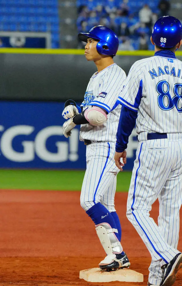 【画像・写真】DeNA・三浦監督、怠慢走塁の桑原に「2度とするな」
