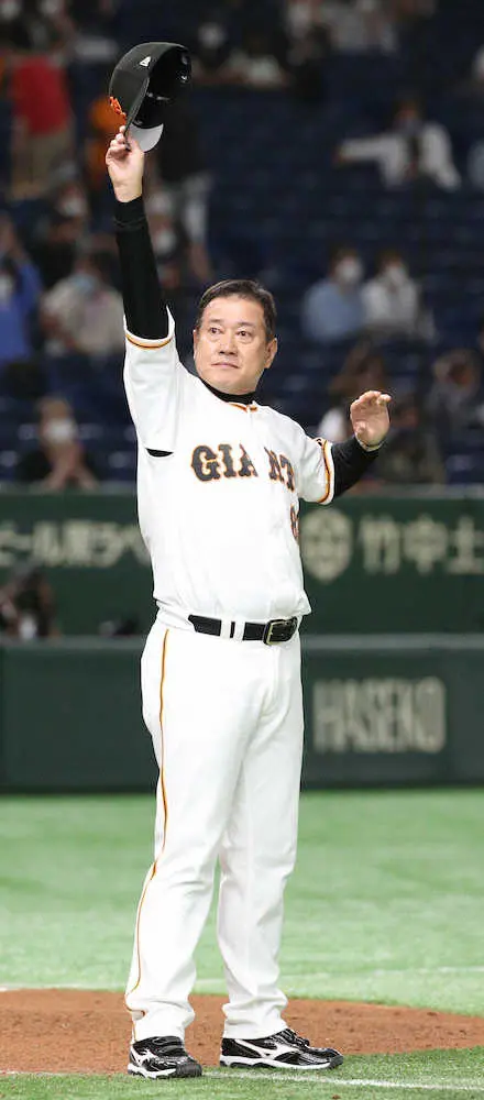 【画像・写真】巨人・原監督　伝統の一戦は「未来永劫続くでしょう」　1094勝目は「死力を尽くした良いゲームだった」