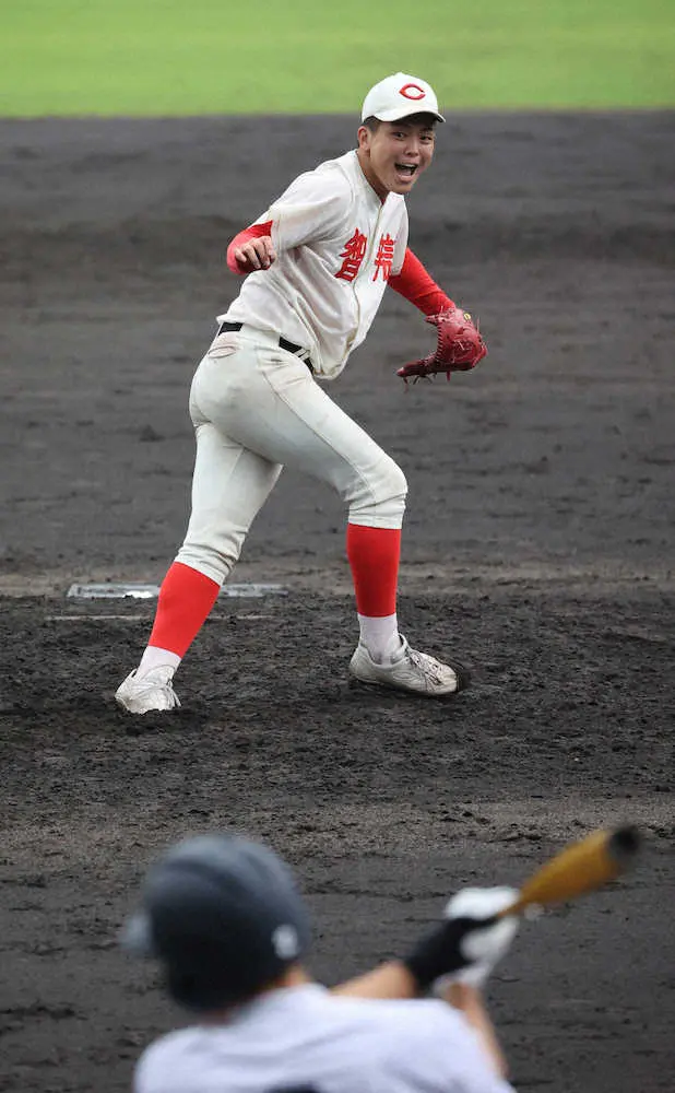 【画像・写真】神港学園・三木　復帰登板も4回1失点敗退「すごく悔しい」投打ともプロ注目株、4番投手で出場も
