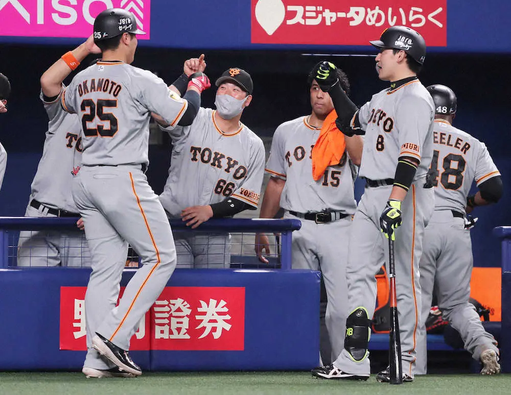 【画像・写真】巨人“マルオカ神話弾”で首位・虎に4差接近！アベック出れば11連勝　離脱・坂本の分まで