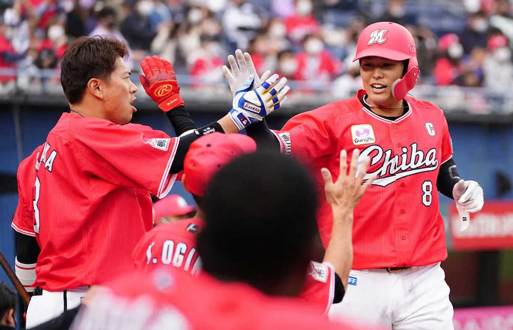 【画像・写真】ロッテ・中村奨「気持ち良かった」3月以来2号V弾！マー君からも2安打