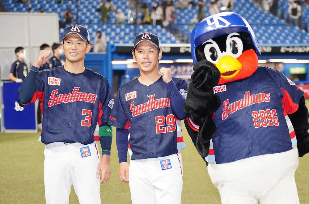 【画像・写真】ヤクルト・小川、圧投4勝！2戦連続完封目前の交代も「勝つことが大前提」