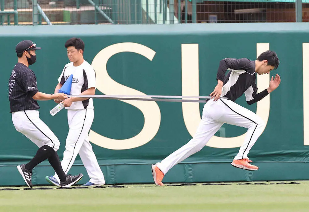 【画像・写真】ロッテ・佐々木朗が27日・阪神戦登板　初の甲子園　「（阪神は）パワーヒッターが多い」と警戒