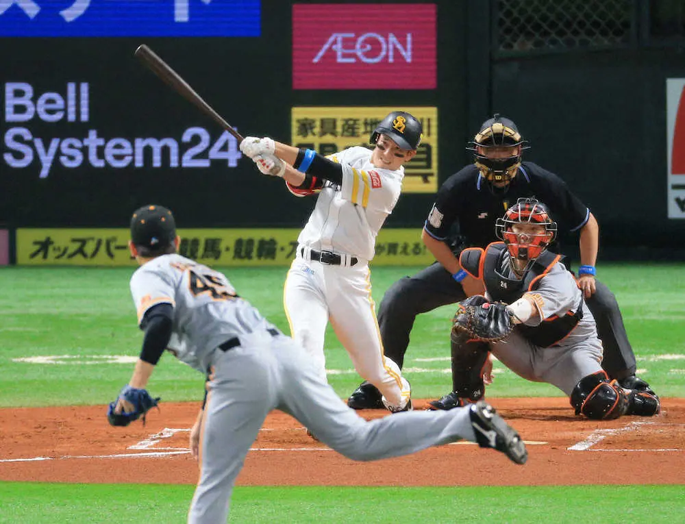【画像・写真】ソフトB栗原が5号同点2ラン　日本シリーズMVP男が巨人戦で再び活躍