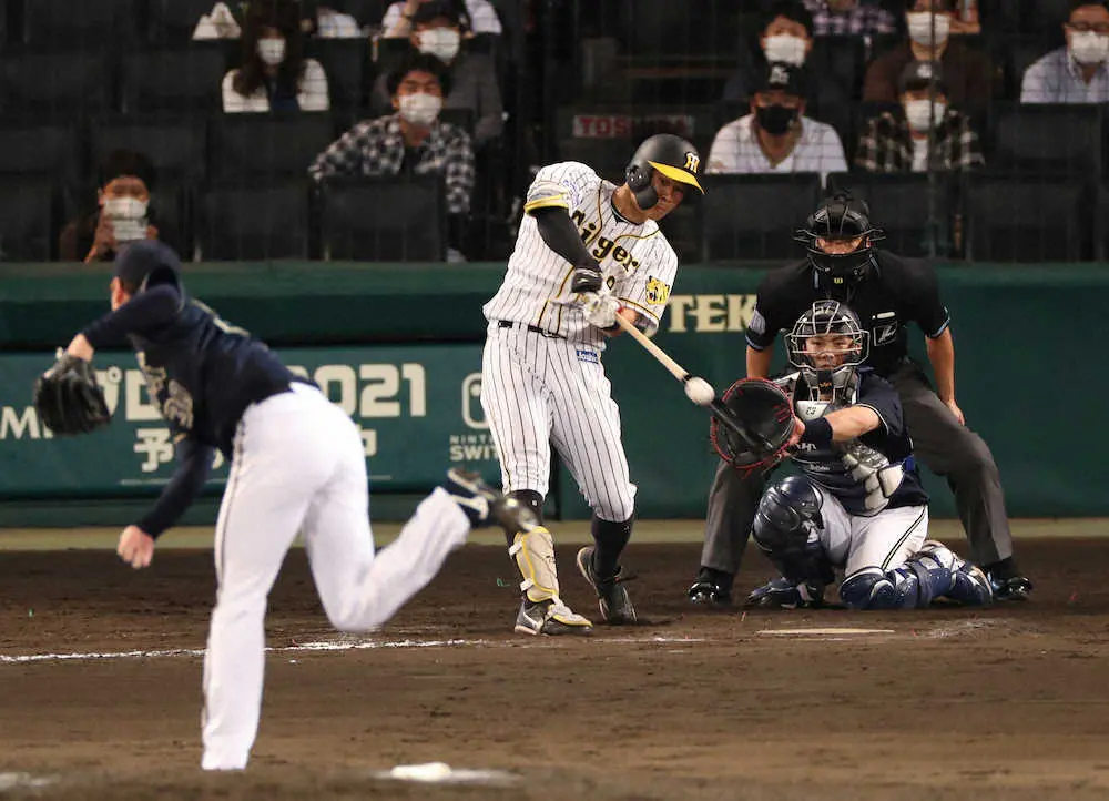 【画像・写真】阪神・佐藤輝　球宴ファン投票中間発表で12球団最多得票「素直にうれしい」御礼マルチ安打