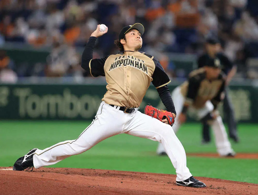 【画像・写真】【隠しマイク】日本ハム・栗山監督　伊藤について「打撃練習を見ていたら拳士よりいいなぁって」