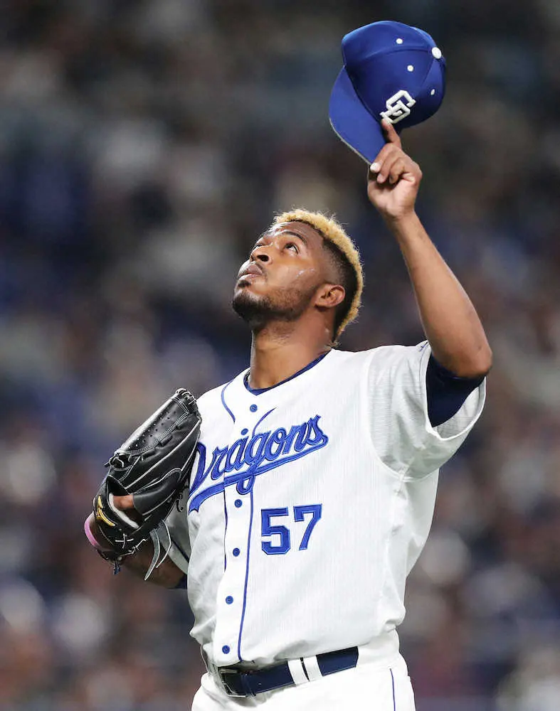 【画像・写真】中日　R・マルティネス&ロドリゲスが再来日　キューバ代表として東京五輪の米大陸予選に参加