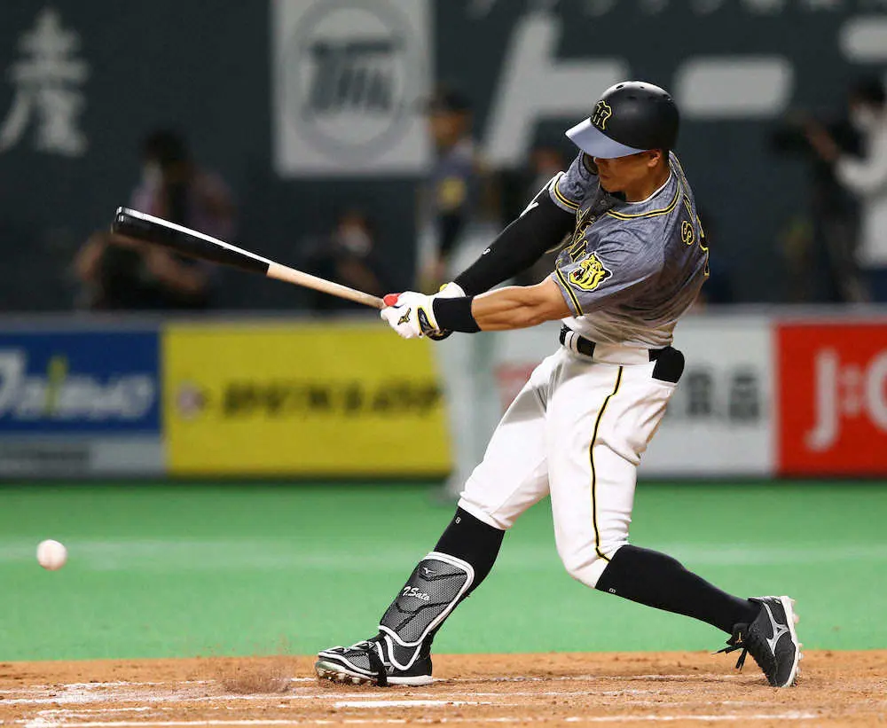 【画像・写真】阪神　交流戦初の連勝で2位・巨人と5ゲーム差！　佐藤輝の2点打で勝負あり　先発・秋山は6勝目