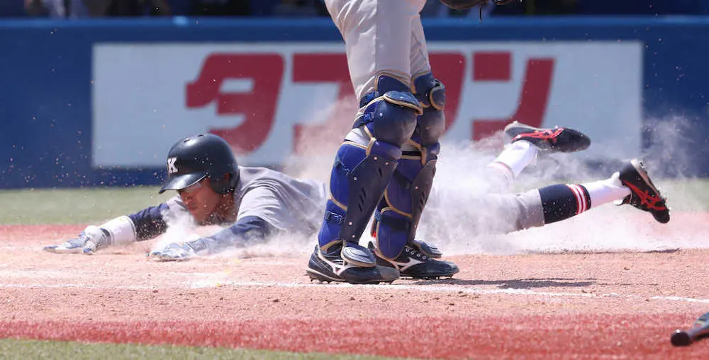 【画像・写真】慶大3年ぶり4強　「大胆かつ繊細に」関学大の好投手・黒原拓未攻略
