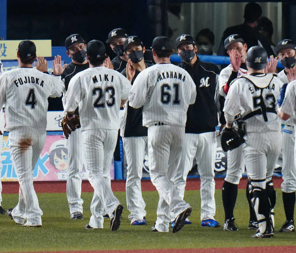 【画像・写真】ロッテ・井口監督「投げるごとに成長している姿を見せてくれた」　佐々木朗6回1失点の投球を称賛
