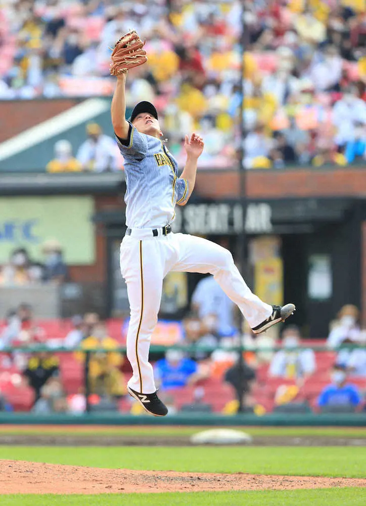 【画像・写真】「虎のマー君」阪神・伊藤将　楽天「マー君」に投げ勝った35日ぶり4勝目「対戦できて楽しかった」