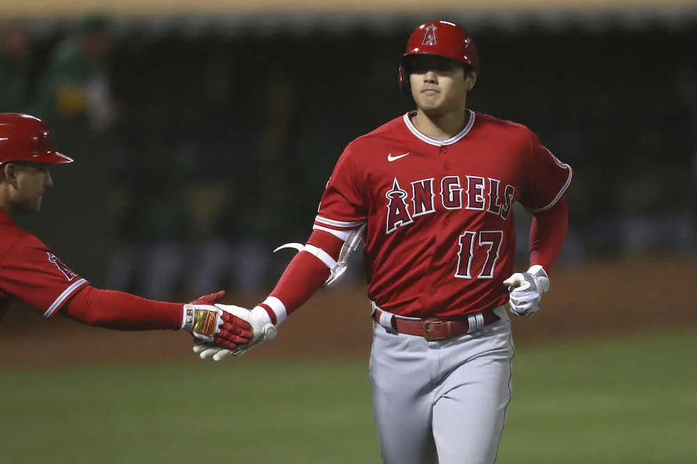 【画像・写真】大谷翔平　8回にリーグ2位タイ18号ソロ！左腕から6試合ぶり特大131メートル弾