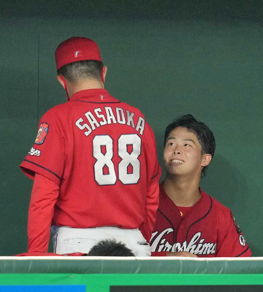 【画像・写真】広島最下位脱出!玉村“初物づくし”7回2失点でプロ初勝利　チームに19試合ぶり先発白星もたらす