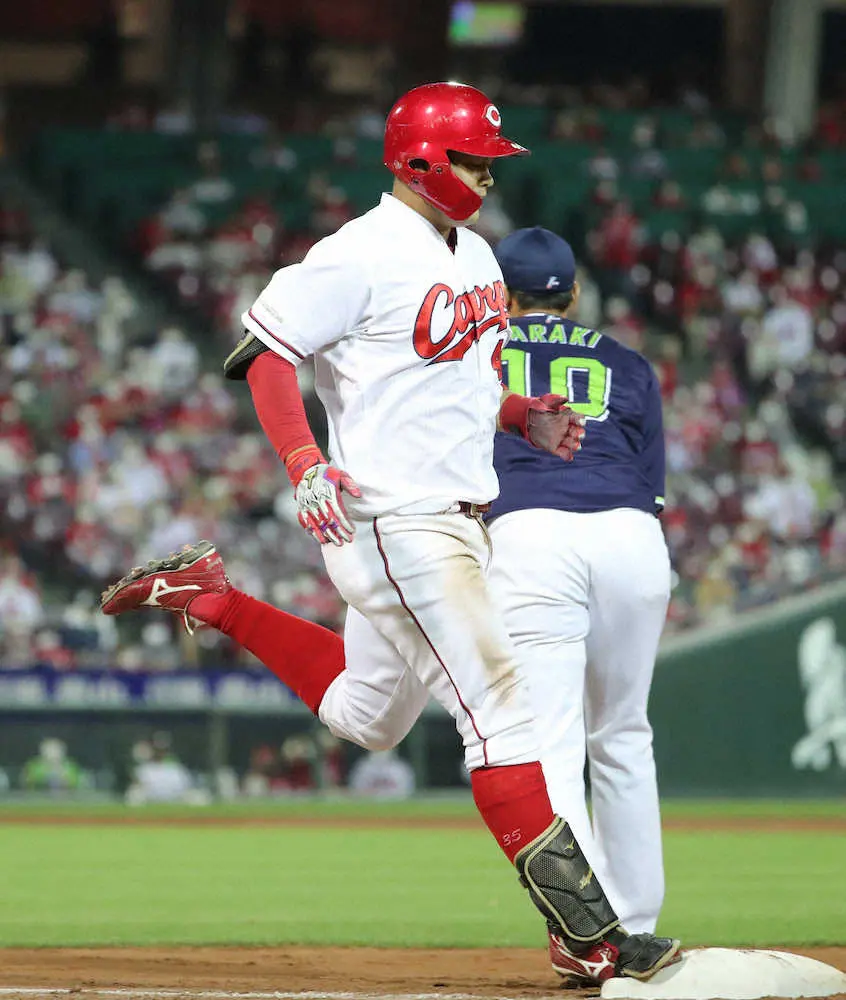 【画像・写真】広島　10年ぶりの屈辱借金15　林の4番初打点が唯一の得点　佐々岡監督「負けが込んでいて申し訳ない」