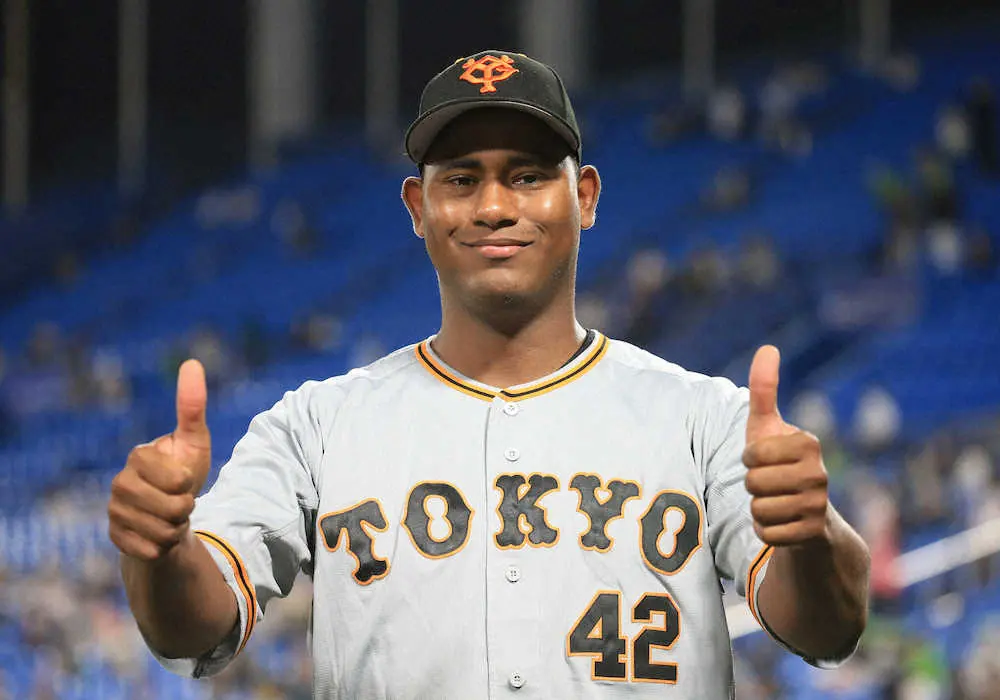 【画像・写真】巨人・メルセデス　仲間に感謝の3勝目　積極的なヤクルト打線逆手に7回1失点「大城と一緒に配球考えた」