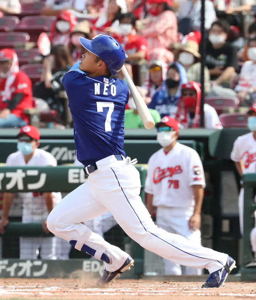 【画像・写真】中日・根尾に「快音」戻った　7回に27打席ぶりとなる中前打　久しぶりの先発出場で期待に応えた