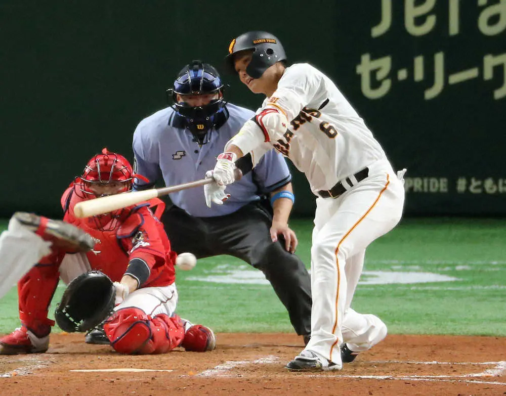 【画像・写真】巨人　丸だ！岡本和だ！坂本だ！　クリーンアップトリオの3連続タイムリーで勝ち越し！