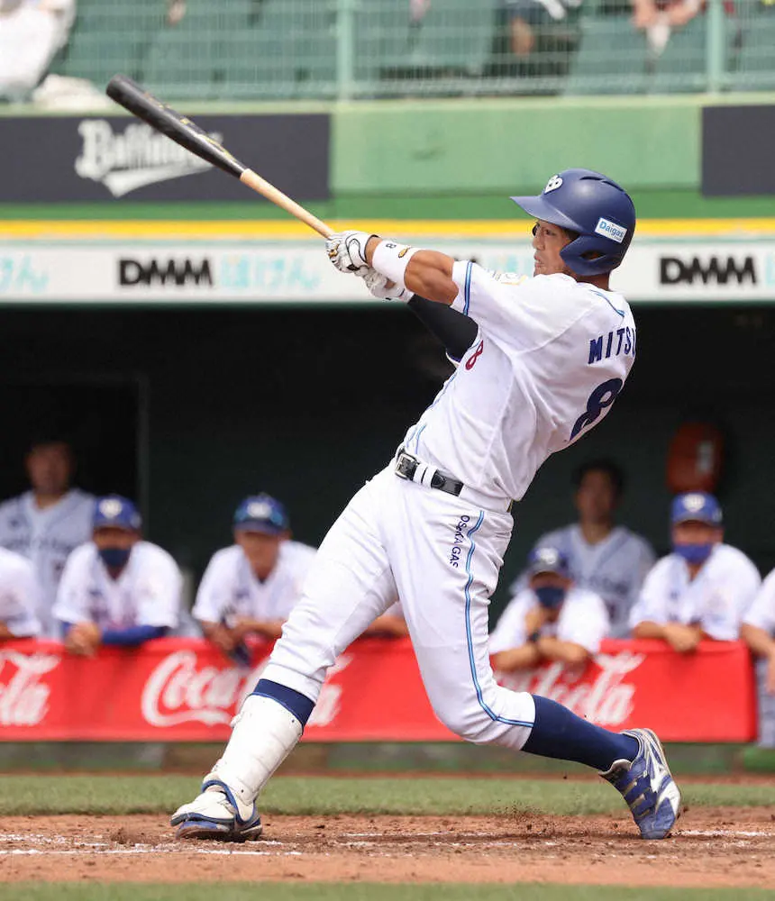 【画像・写真】前回覇者の大阪ガスが初戦突破　ルーキー三井が決勝の適時二塁打