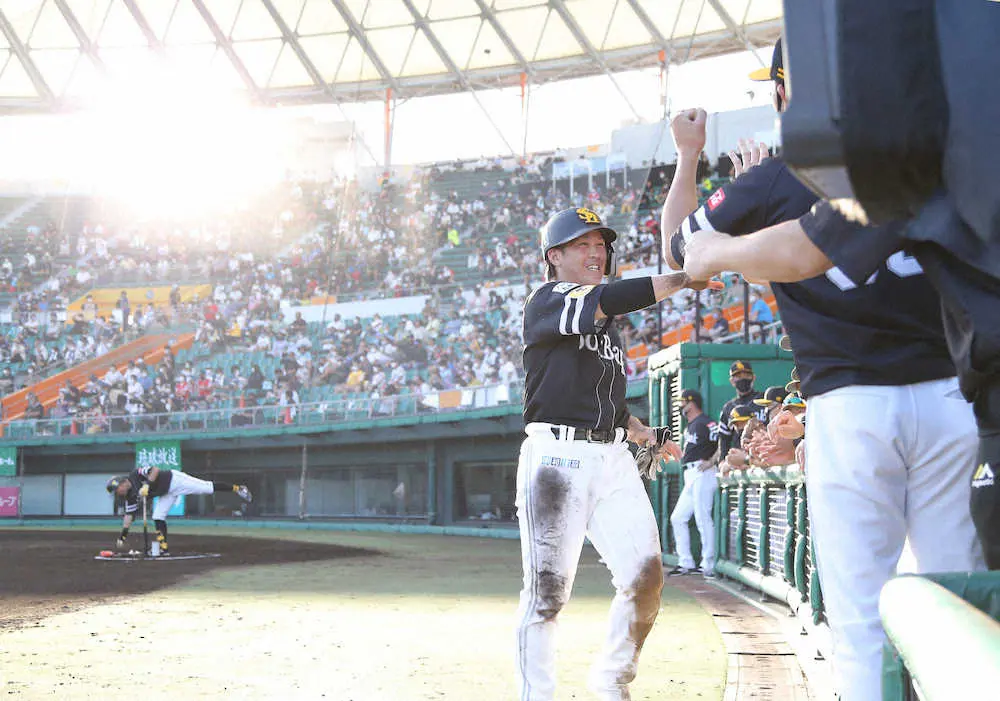 【画像・写真】ソフトバンク　過去4戦4敗鬼門の沖縄で初勝利!　米国代表入りのマルティネスがチームトップの6勝目