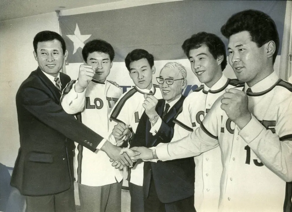 【画像・写真】牛島和彦氏「大島さんの言葉で決断した」1986年12月、ロッテ・落合博満と1対4の電撃トレード