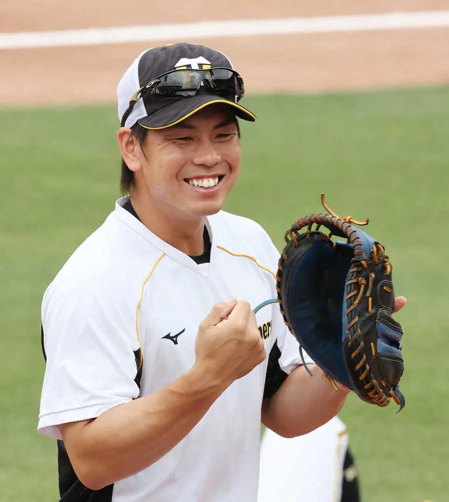 【画像・写真】阪神・6番梅野、7番大山で一足早く「梅雨明け」や　平均2・73得点のジメジメ打線晴らすで!!