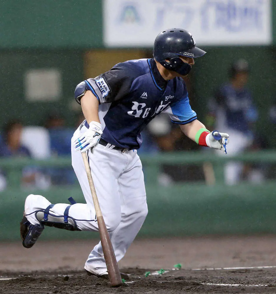 【画像・写真】西武・栗山　通算2000安打まで残り19本　「旭川でヒットを多く打てて良かった」
