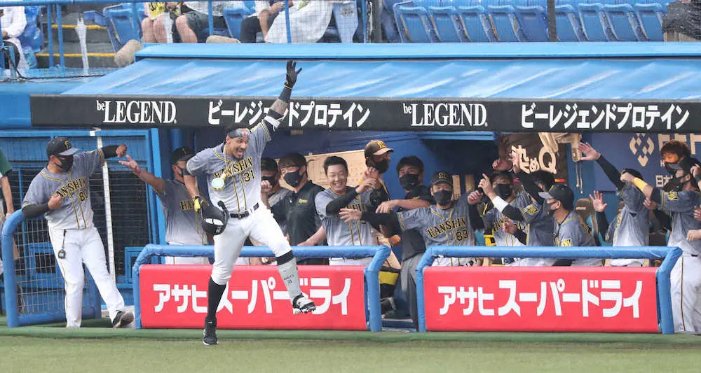 【画像・写真】阪神・マルテが先制の15号ソロ　4試合ぶりの一発で「ラパンパラポーズ」も出た