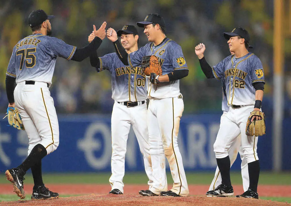 【画像・写真】阪神・大山の逆襲が始まる　10号決勝3ランで4年連続2ケタ本塁打到達も「まだまだです」
