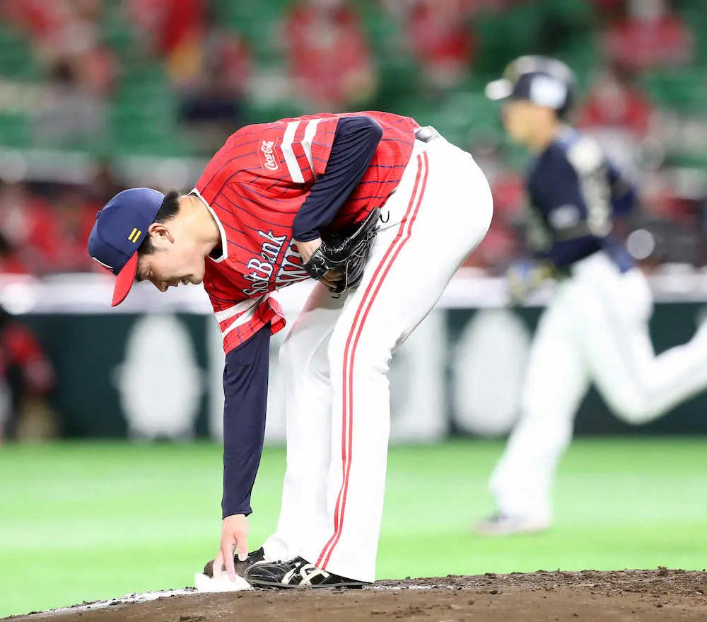【画像・写真】ソフトB借金生活　武田今季最短4回1/3KO「1点の重み理解していた。申し訳ない」