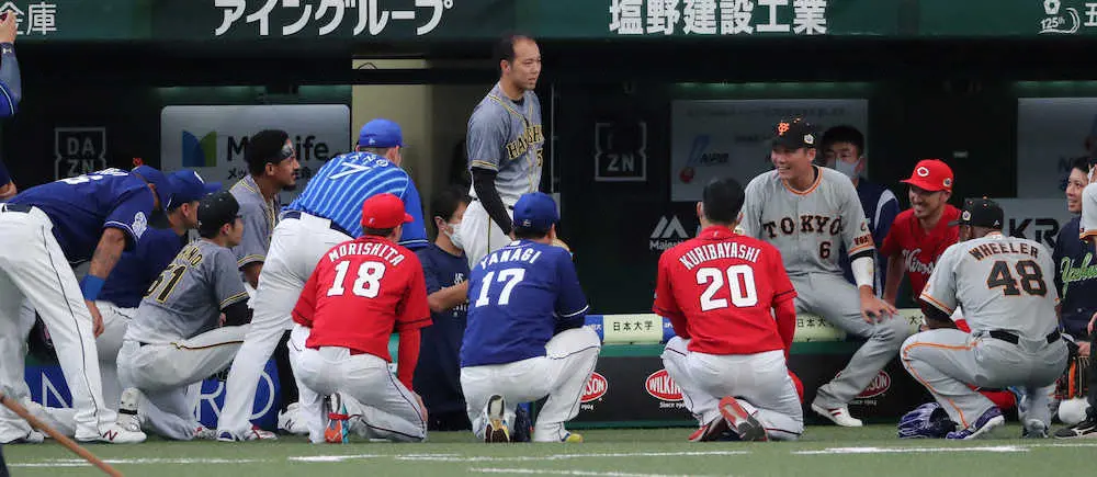 【画像・写真】夢舞台で阪神・青柳の人気が急騰？　円陣の声出しで笑い誘う