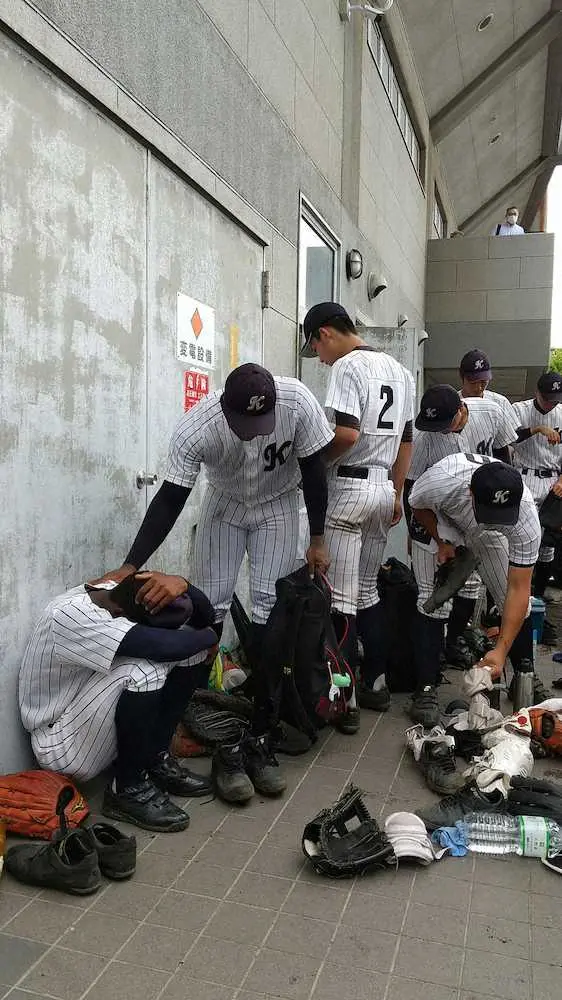 【画像・写真】大阪偕星学園　ドミニカ留学生の短い夏終わる　モレノ主将「日本のプロに行きたい」