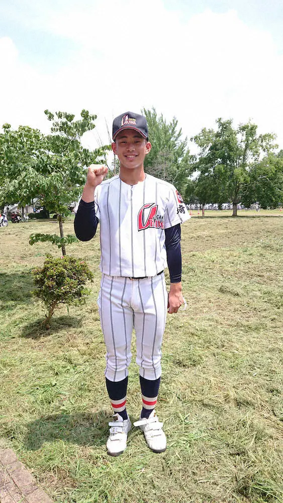【画像・写真】浦和学院の三刀流・吉田匠、大谷ばり「1番・投手」で先発3回零封＆適時打　本職遊撃手も投打で躍動