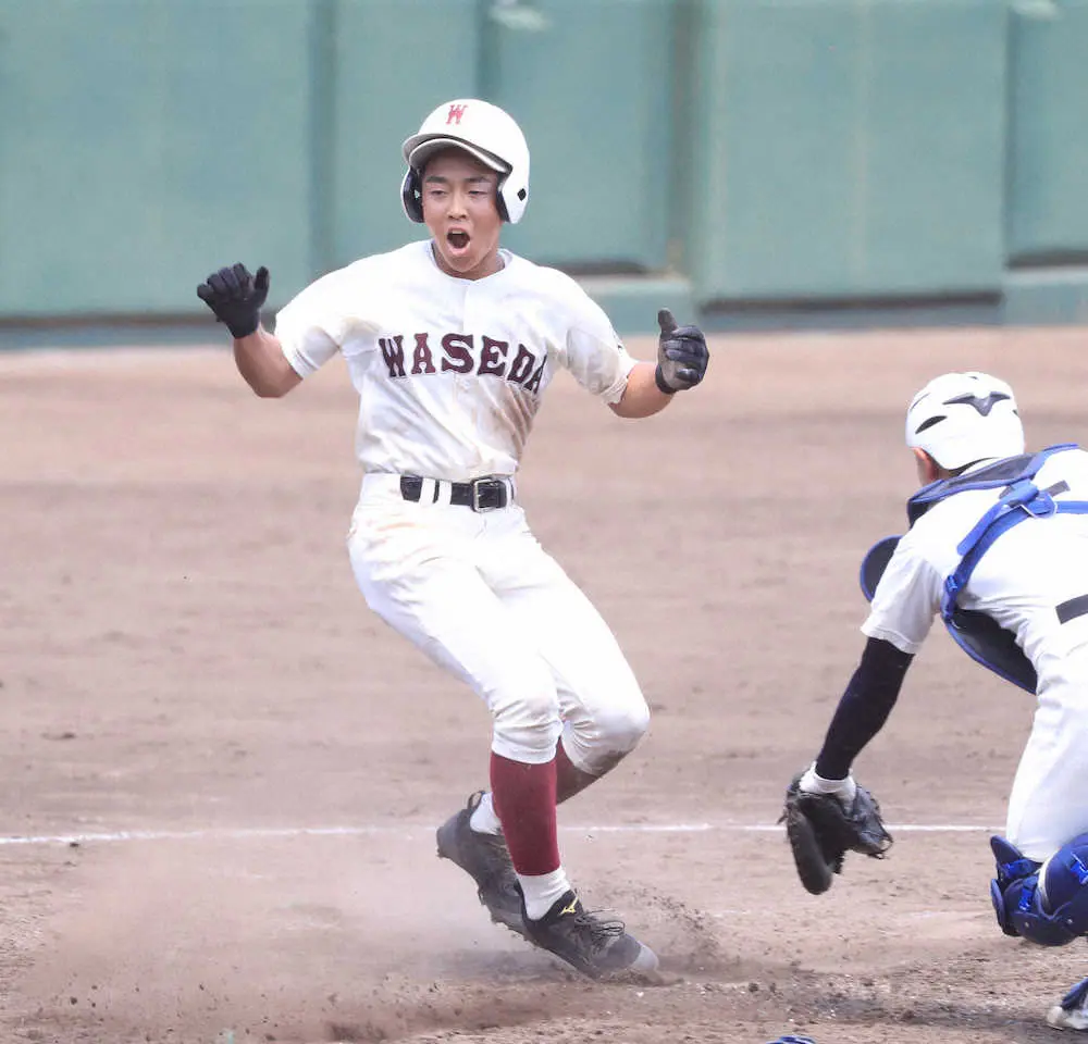 【画像・写真】早実の1年生・深谷　公式戦1号がランニング弾　シード校の佼成学園破った