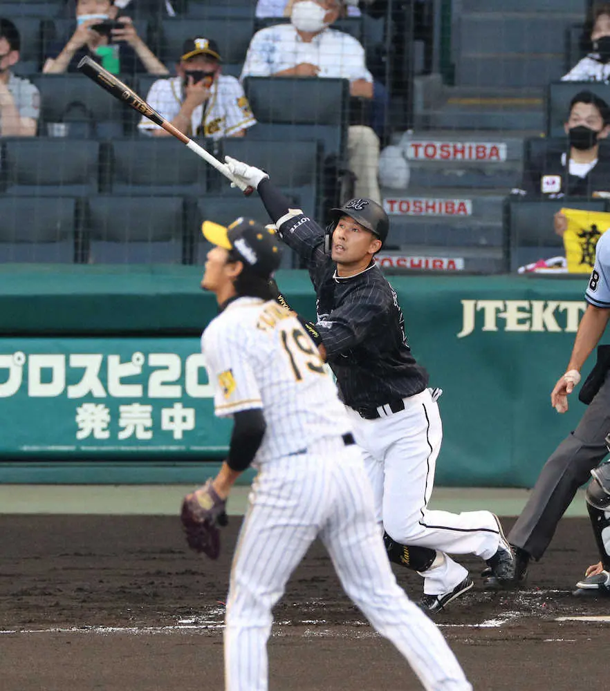 【画像・写真】元虎ドラ1のロッテ・高浜　古巣相手に猛アピール　藤浪から甲子園で一発
