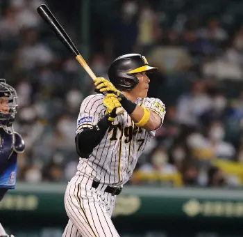 福島敦彦氏 大阪桐蔭vs興国の好ゲーム 両校監督の勝利への執念采配が光った スポニチ Sponichi Annex 野球