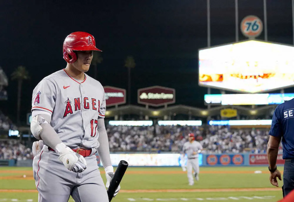 【画像・写真】大谷翔平　勝ち越しチャンスで代打も空振り三振、4試合ぶり安打出ず　今季代打成績は3打数1安打3四死球