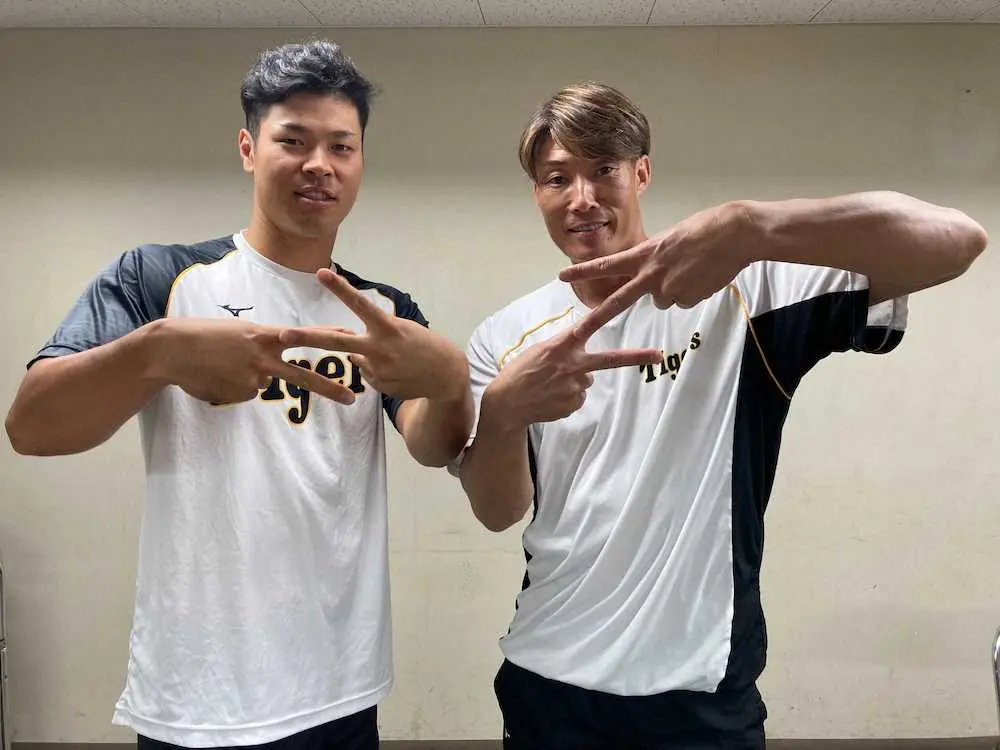 【画像・写真】糸井と佐藤輝の近大コンビが球団公式YouTubeで対談　共通ワードは「生駒」
