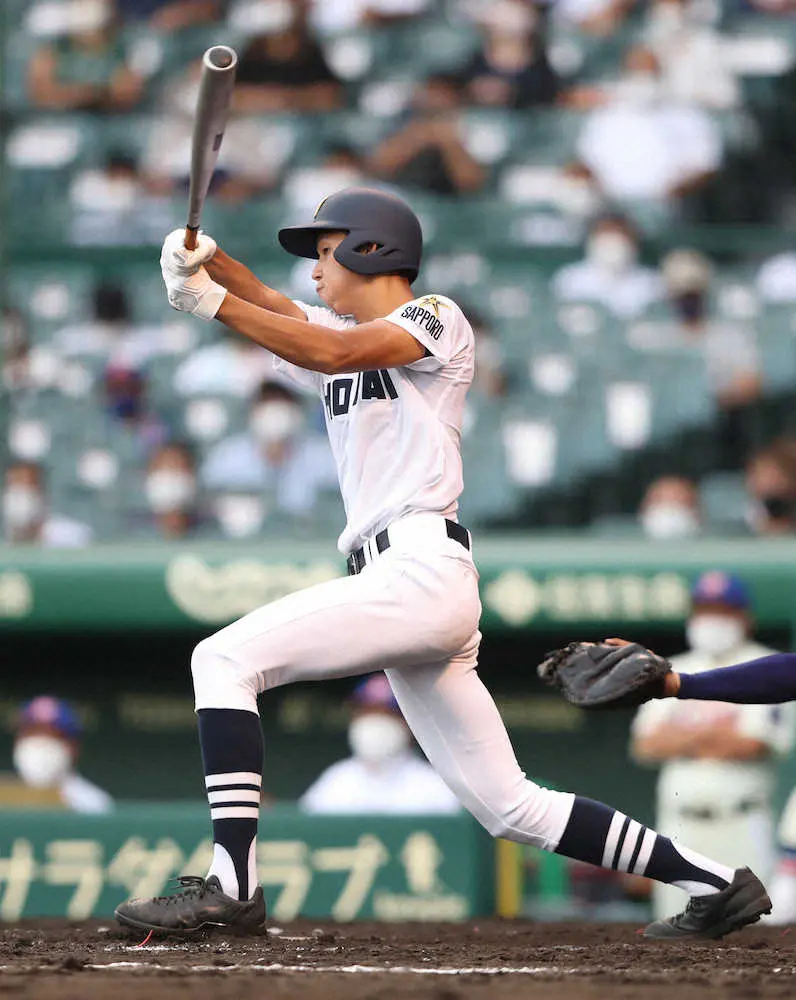 【画像・写真】北海・平川監督「１点差負けは監督のせいです」　あと１本が……選抜に続いて神戸国際大付に惜敗