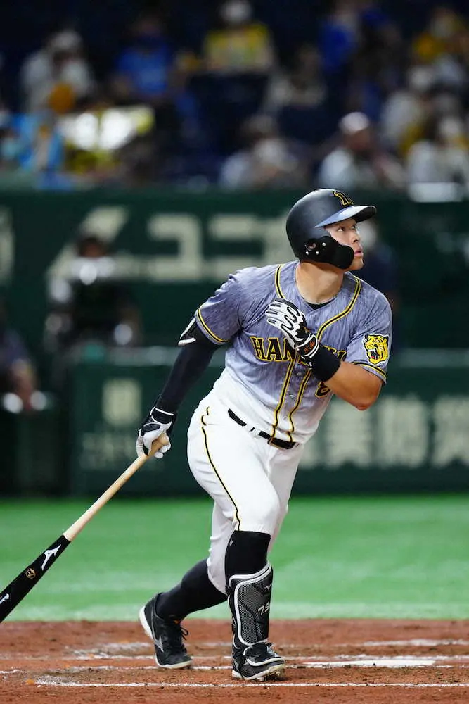 【画像・写真】阪神・佐藤輝　2打席連発の22号で、田淵幸一の球団新人年間本塁打記録に並ぶ「凄く光栄」